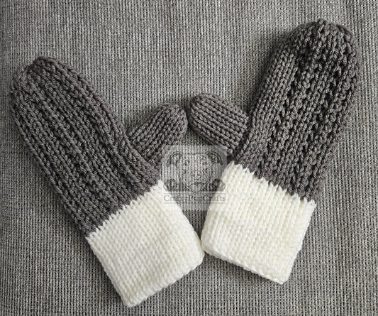 Gray and cream trailing ivy knit mittens